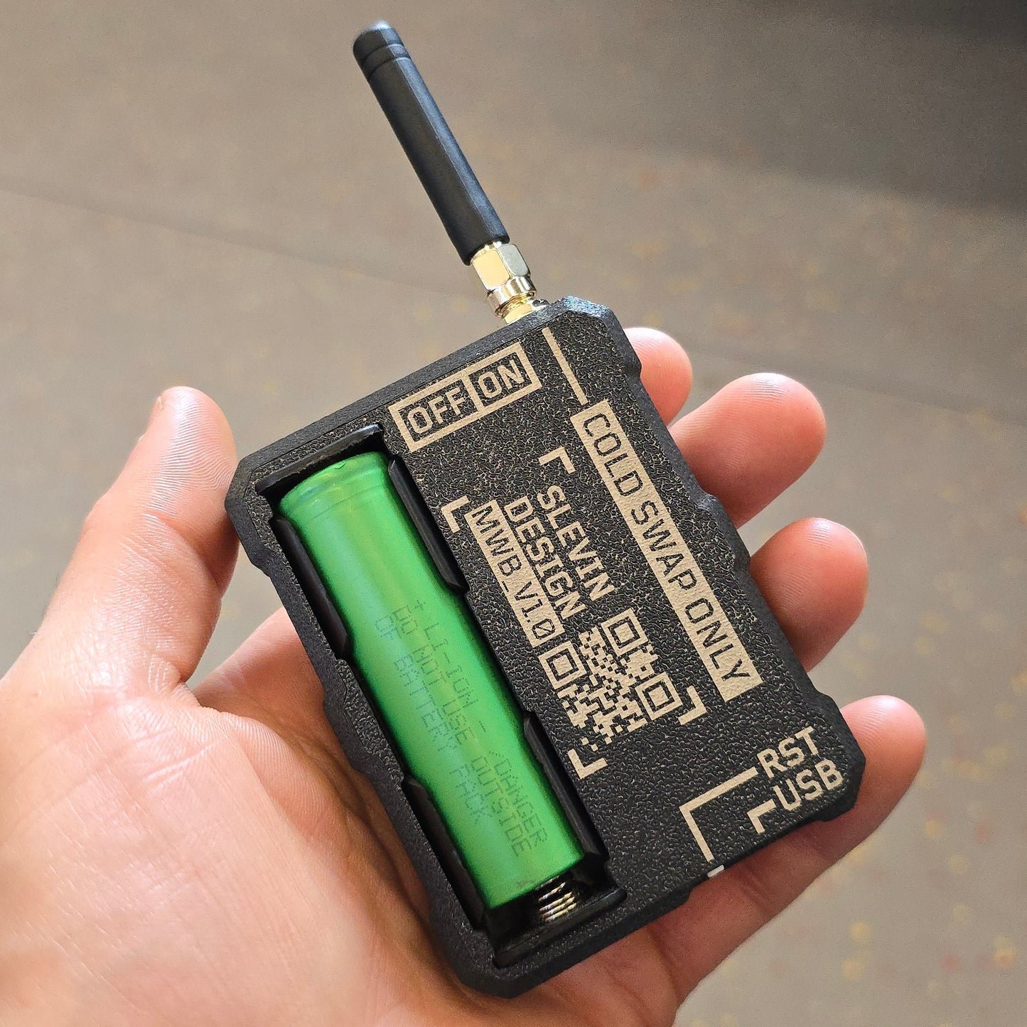 Meshtastic Magsafe compatible Battery Node