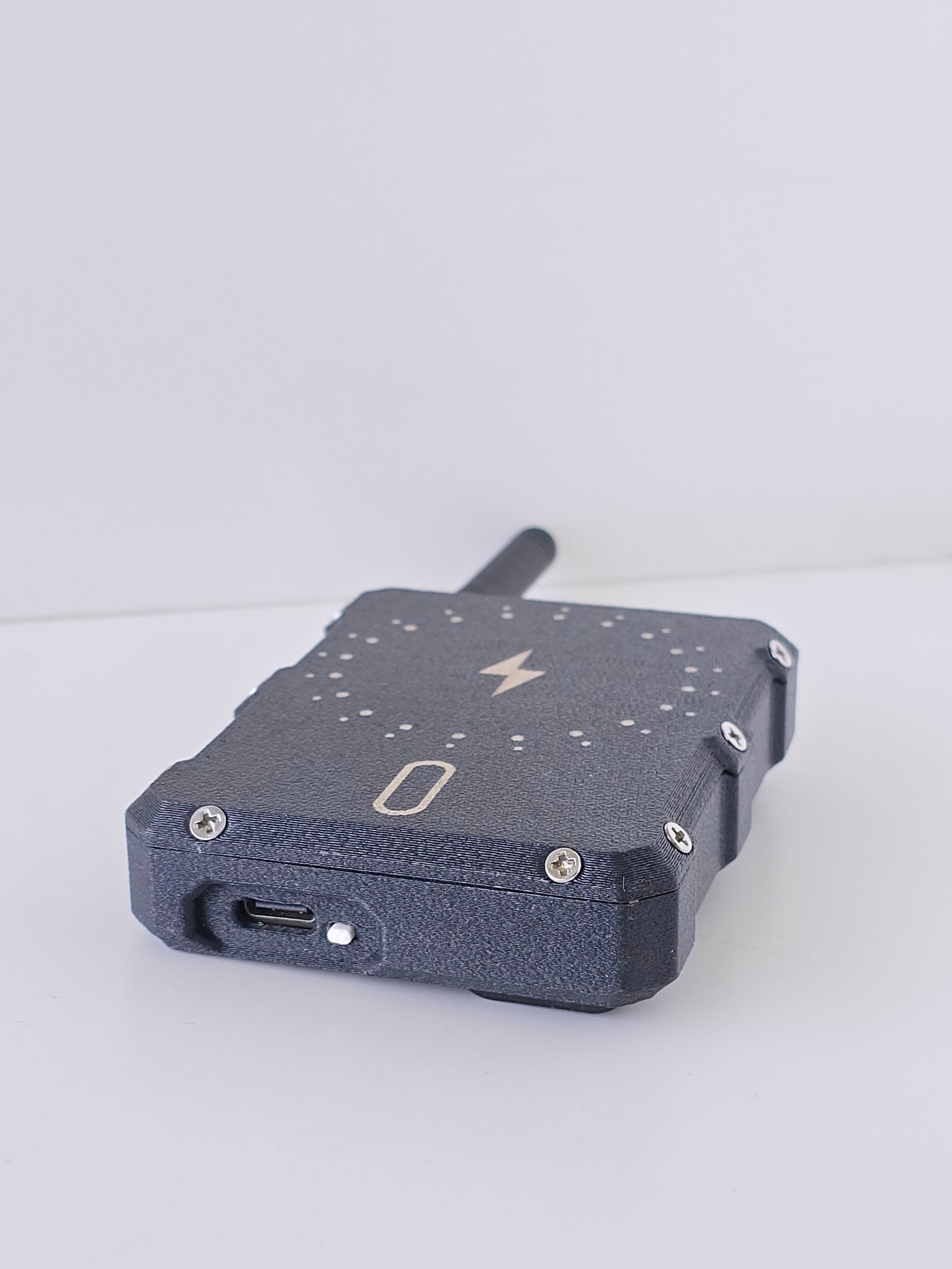 Meshtastic Magsafe compatible Battery Node